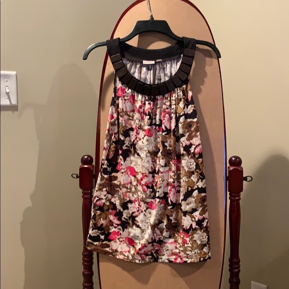 Tank top - Picture 1 of 2